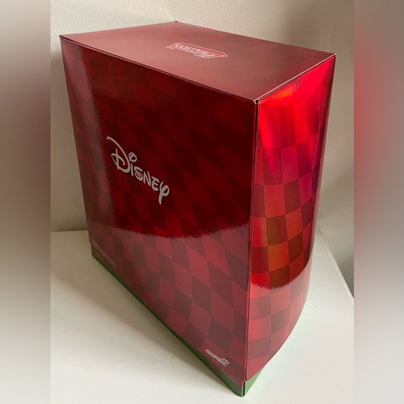 Disney Ultimates Alice in Wonderland Queen of Hearts 7-Inch Scale Action Super7 - Picture 4 of 8